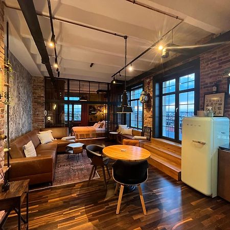 Loft21 Apartment Krakow Luaran gambar
