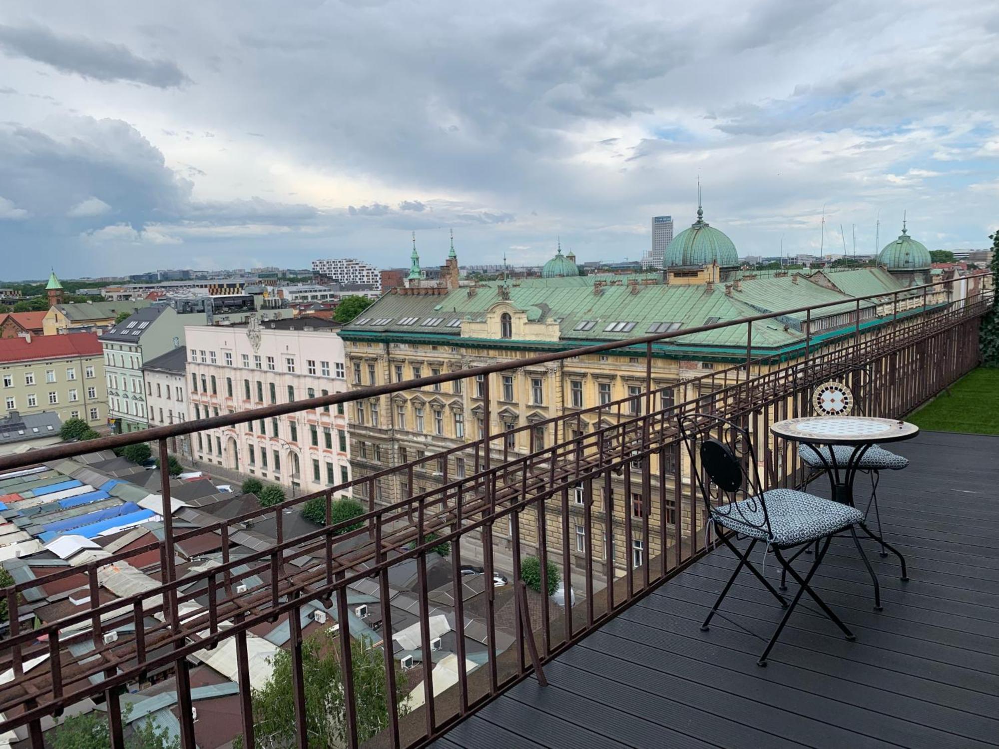 Loft21 Apartment Krakow Luaran gambar